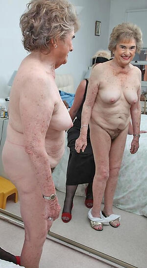 hot sexy grandma love posing nude