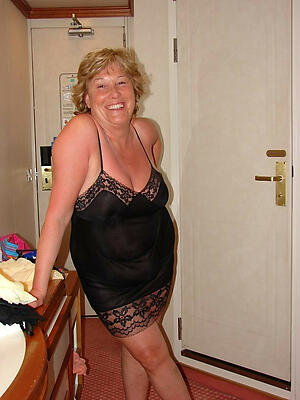 xxx pictures of beautiful sexy granny in underwear