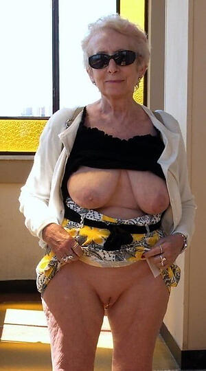 beautiful naked grannies amateur pics