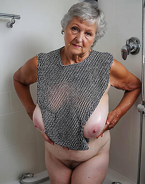 xxx pictures of naked lady granny
