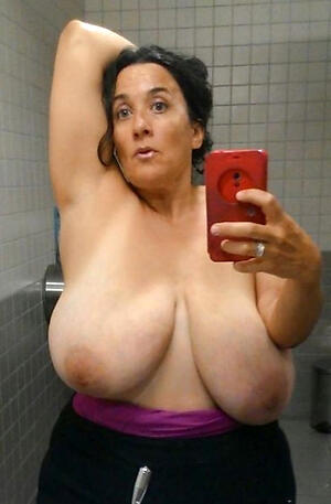 hot granny selfshots porn pic