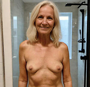 a gilded grannies shows us her naked multitude