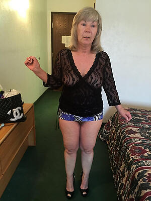 older erotic women a hot photos