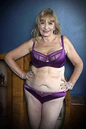 amateur curvy older women porn