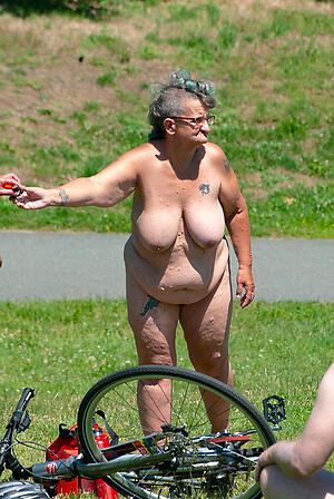 pic with old granny xxx