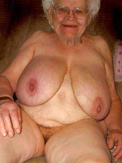Pics of old naked women