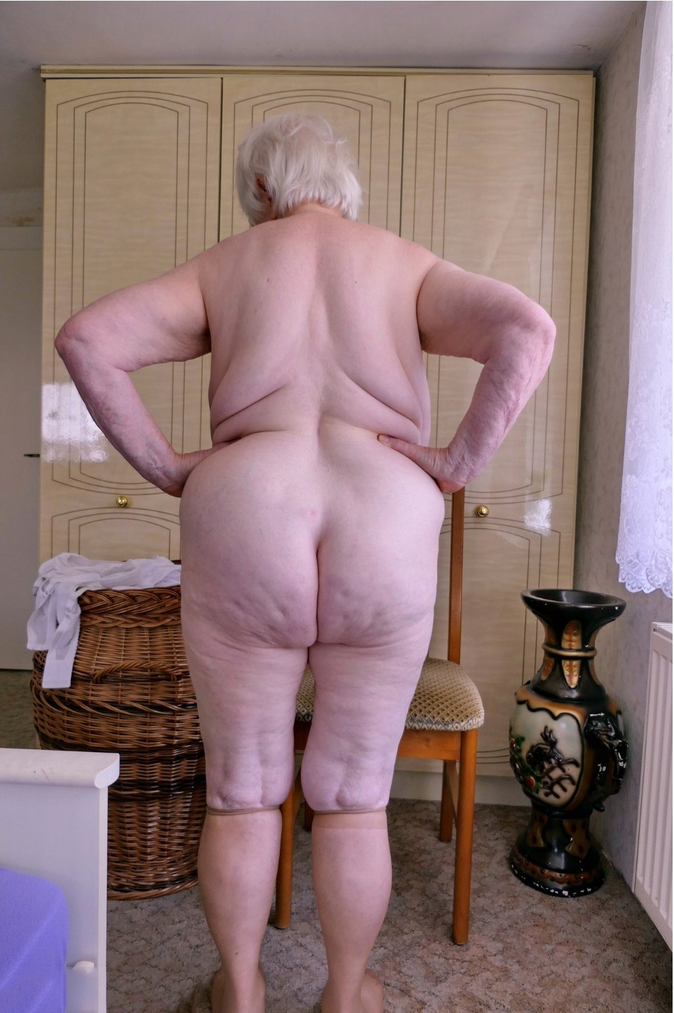 big booty older women love porn