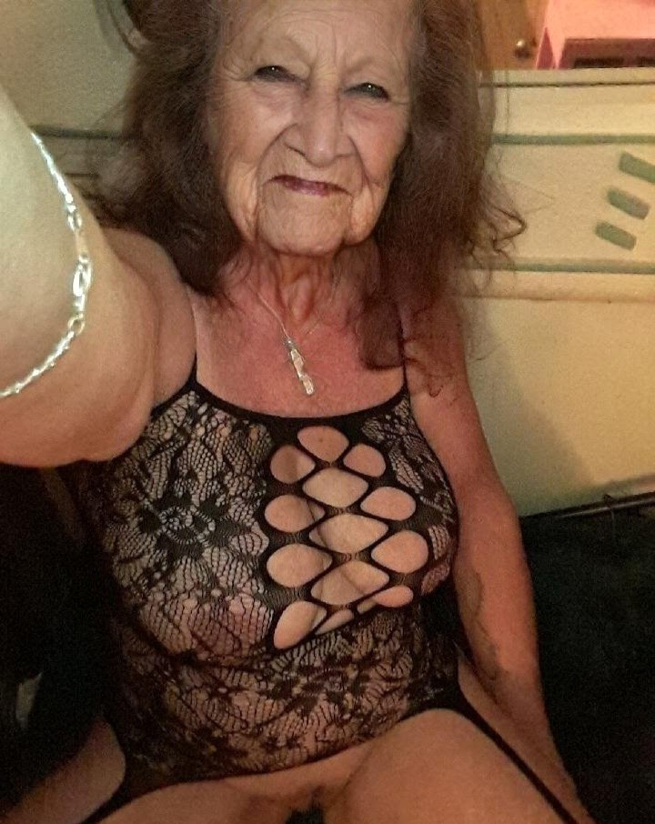 beautiful granny selfshot photos